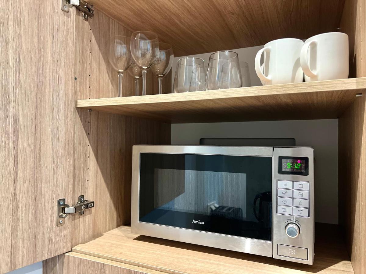 K22 Large Apart Slawinska 509 Warsawa Bagian luar foto